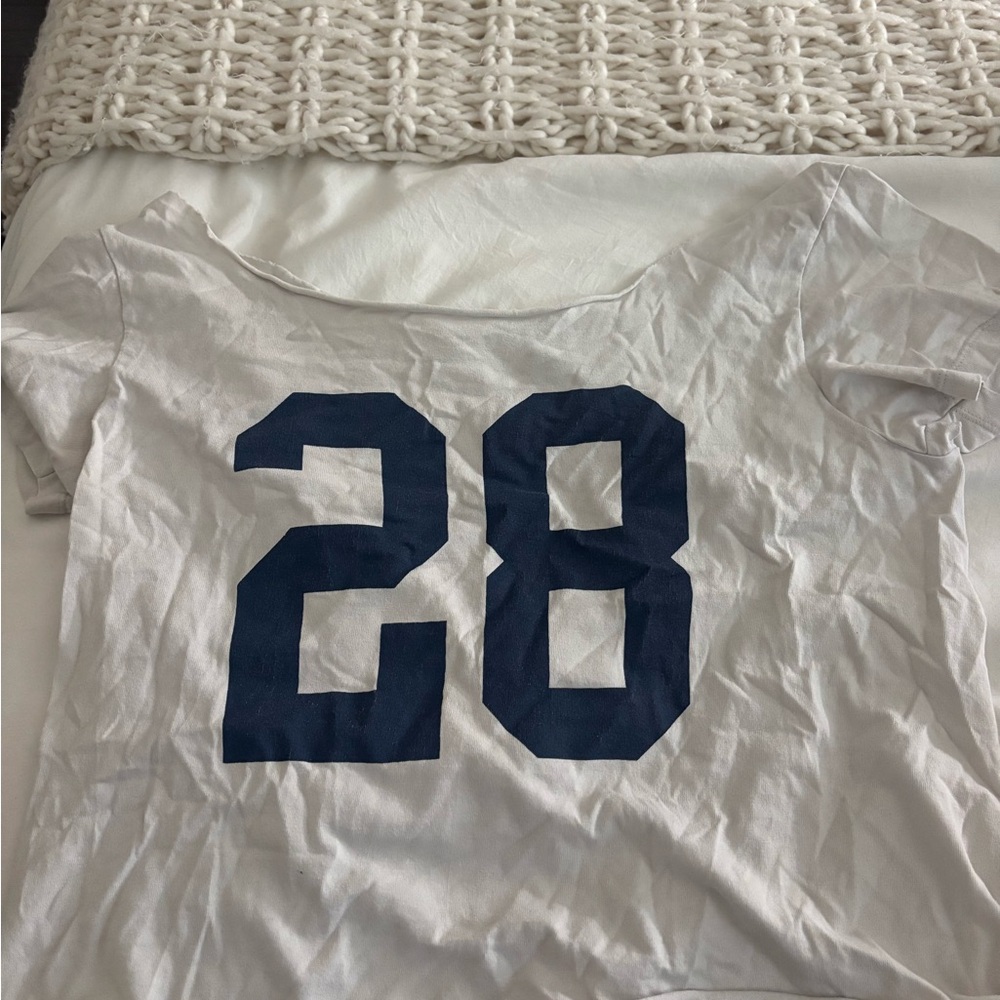 Brandy Melville 28 tee